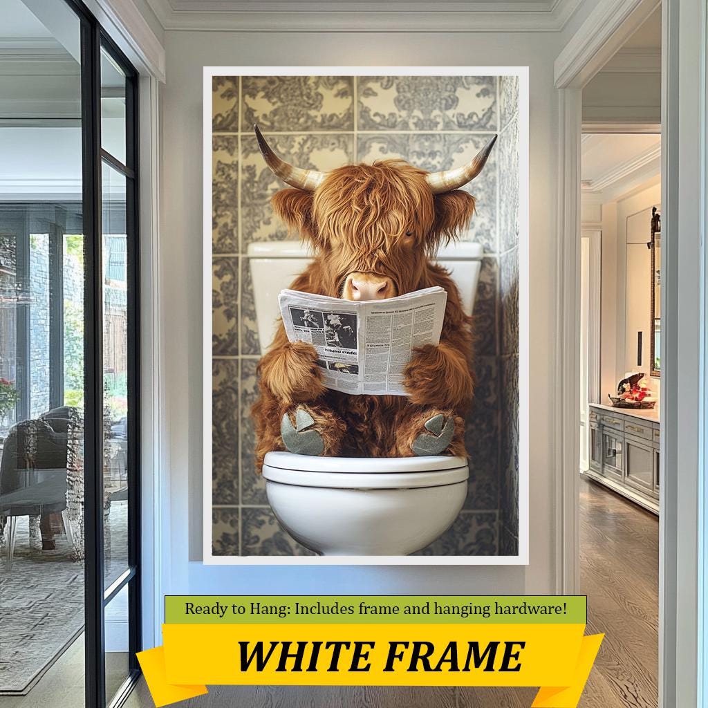 Funny Highland Cow Bathroom Wall Art, Whimsical Animal Reading Print, Quirky Farmhouse Humor Decor, Unique Toilet Artwork